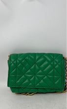 Load image into Gallery viewer, Zara Womens Green Leather Quilted Chain Strap Mini Clutch Purse
