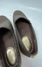 Load image into Gallery viewer, Michael Kors Womens Brown Leather Perforated Slip-On Low Top Sneaker Shoes Sz 9M
