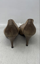 Load image into Gallery viewer, Coop Barneys Womens Dark Beige Leather Slip-On Pump Heels Size 39.5
