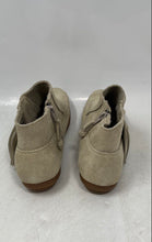 Load image into Gallery viewer, Minnetonka Womens Beige Side Zipper Round Toe Ankle Bootie Boots Size 7
