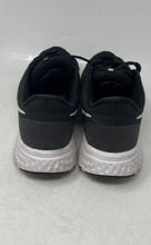 Load image into Gallery viewer, Nike Mens Revolution 5 BQ3204-002 Black White Low Top Sneakers Shoes Size 10.5
