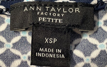 Load image into Gallery viewer, Ann Taylor Womens Black Geometric Print Sleeveless Ruched Sheath Dress Size XSP
