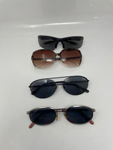 Load image into Gallery viewer, Fossil, Quay, Puma Multicolored Sunglasses (4 Pcs)
