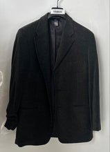Load image into Gallery viewer, Crazy Horse Mens Gray Single-Breasted Three-Button Blazer Jacket Size 42R
