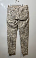 Load image into Gallery viewer, Express Womens Beige Silver Snakeskin Print Mid Rise Skinny Leg Jeans Size 00S
