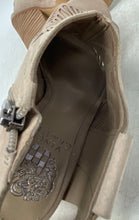 Load image into Gallery viewer, Vince Camuto Womens Kimora Beige Leather Cutout Shield Ankle Booties Size 5M
