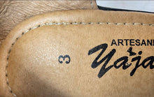 Load image into Gallery viewer, Artesanias Yajaira Womens Multicolor Embroidered Leather Platform Heels Size 3
