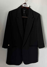 Load image into Gallery viewer, Forever 21 Womens Black Long Cuffed Sleeve Notch Lapel Open Front Blazer Size L
