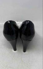 Load image into Gallery viewer, Clarks Womens Brier Dolly Black Patent Leather Slip-On Pump Heels Size 8 M
