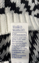 Load image into Gallery viewer, Tommy Hilfiger Womens White Black Chevron Long Sleeve Pullover Sweater Size S/P

