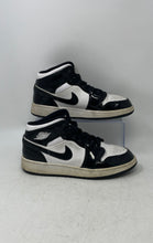 Load image into Gallery viewer, Nike Boys Air Jordan 1 Mid SE DD2192-001 Multicolor Sneakers Shoes Size 5.5Y
