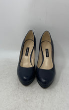 Load image into Gallery viewer, Nine West Womens Quabree Navy Blue Leather Slip-On Stiletto Pump Heels Size 5.5M
