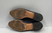 Load image into Gallery viewer, Authentic Salvatore Ferragamo Womens Black Leather Vara Bow Pump Heels Size 5
