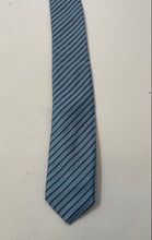 Load image into Gallery viewer, Oscar De La Renta Mens Blue Striped Printed Adjustable Pointed Tie
