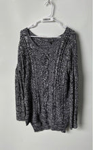 Load image into Gallery viewer, Express Womens White Black Long Sleeve Pullover Sweater Size Medium
