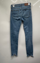 Load image into Gallery viewer, Zara Womens Blue Denim Medium Wash Regular Fit Skinny Leg Jeans Size 4
