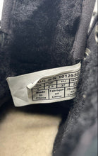 Load image into Gallery viewer, UGG Womens Bethany 1012532 Black Suede Lace-Up Ankle Shearling Boots Size 6

