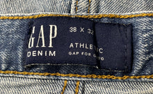 Load image into Gallery viewer, Gap Mens Blue Denim Light Wash 5-Pocket Design Athletic Fit Straight Jeans 38x32
