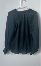 Load image into Gallery viewer, H&amp;M Womens Green Long Sleeve Button Front Blouse Top Size Medium
