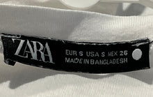 Load image into Gallery viewer, Zara Womens White Short Sleeve Round Neck Comfort Pullover T-Shirt Size S
