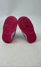 Load image into Gallery viewer, Nike Kids Dunk Low White Pink Round Toe Lace-Up Sneaker Shoes Size 8C
