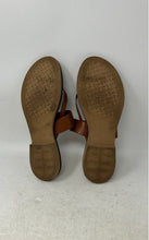 Load image into Gallery viewer, Toscanella Womens Brown Leather Open Toe Slip-On Thong Sandals Size 10
