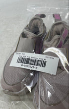 Load image into Gallery viewer, Nike Unisex Kids Flex Runner 3 FN1449-003 Pink Slip-On Sneakers Shoes Size 8C
