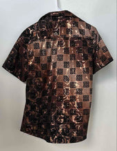 Load image into Gallery viewer, V.I.P. Collection Mens Brown Printed Collared Button-Up Shirt Size Small
