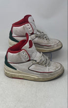 Load image into Gallery viewer, Nike Kids Air Jordan 2 Retro White Red Green Sneaker Shoes Size 6.5Y

