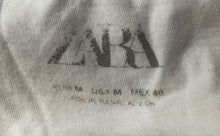 Load image into Gallery viewer, Zara Adults White Cotton Round Neck Short Sleeve Pullover T-Shirt Size Medium
