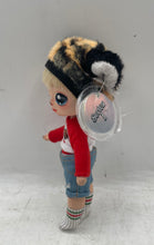 Load image into Gallery viewer, Na! Na! Na! Surprise Kids Multicolor Series 1 CJ Cuddles 7 In Soft Fashion Doll
