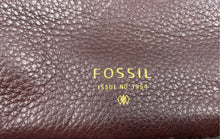 Load image into Gallery viewer, Authentic Fossil Womens Brown Pebbled Leather Adjustable Strap Crossbody Bag
