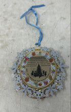 Load image into Gallery viewer, White House Historical Association 2009 Decorative Christmas Ornament
