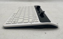 Load image into Gallery viewer, Samsung Clavier ECR-K18AWEBXAR White Wireless Keyboard Dock Not Tested
