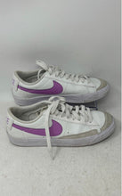 Load image into Gallery viewer, Nike Boys Blazer Low '77 Vintage DA4074-119 White Purple Sneaker Shoes Size 5Y
