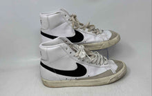 Load image into Gallery viewer, Nike Womens Blazer Mid 77 Vintage White Black Lace-Up Sneaker Shoes Size 9
