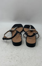 Load image into Gallery viewer, Adrienne Vittadini Womens Pian Black Rhinestone Thong Sandals Size 9.5M
