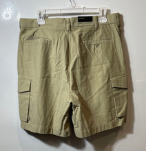 Load image into Gallery viewer, Express Womens Beige Cotton Flat Front Pockets Regular Fit Cargo Shorts Size 34W
