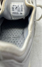 Load image into Gallery viewer, Ecco Womens Biom C4 13090301007 White Lace-Up Low Top Golf Shoes Size 7.5
