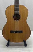 Load image into Gallery viewer, Fender ESC105 Educational Series Brown 6-String Classical Guitar With Gig Bag
