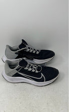 Load image into Gallery viewer, Nike Womens Air Zoom Pegasus 38 FlyEase DJ0970-991 Gray Black Sneaker Shoes Sz 7

