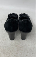 Load image into Gallery viewer, Kenneth Cole Womens Black Round Toe Slip-On Block Pump Heels Size 6.5
