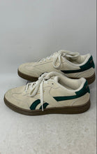 Load image into Gallery viewer, Reebok Womens Club C Revenge Beige Green Low Top Lace-Up Sneaker Shoes Size 7.5
