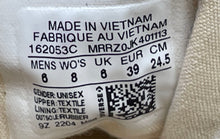 Load image into Gallery viewer, Converse Unisex Chuck Taylor All Star 70 162053C Beige Sneaker Shoes Size M6 W8
