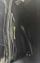 Load image into Gallery viewer, Prune Womens Black Croc Embossed Faux Leather Inner Pocket Shoulder Bag
