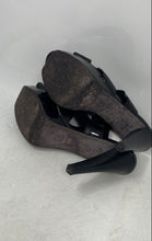 Load image into Gallery viewer, Donald J. Pliner Womens Black Leather Peep Toe Platform Strappy Sandals Sz 7.5M
