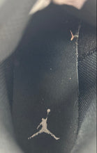Load image into Gallery viewer, Nike Boys Air Jordan 1 DQ8423-010 Black White Leather Basketball Shoes Size 5.5Y
