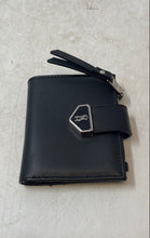 Load image into Gallery viewer, Steve Madden Womens Black Leather Credit Card Slots Bifold Wallet
