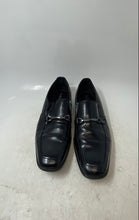 Load image into Gallery viewer, Van Heusen Mens Black Leather Slip-On Almond Toe Loafer Shoes Size 12

