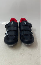 Load image into Gallery viewer, Peloton Womens Black Red 3 Bolt Hook And Loop Cycling Shoes Size EUR 40

